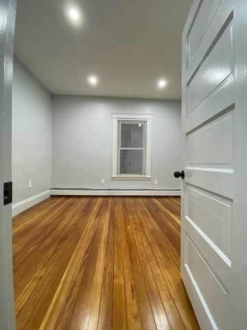 24 Hancock St 2, Peabody, MA 01960