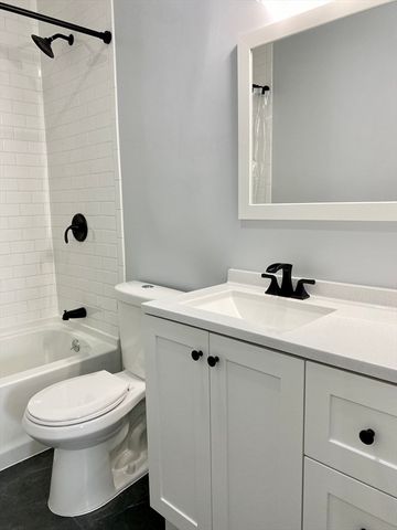 24 Hancock St 2, Peabody, MA 01960