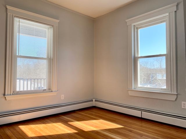 24 Hancock St 2, Peabody, MA 01960