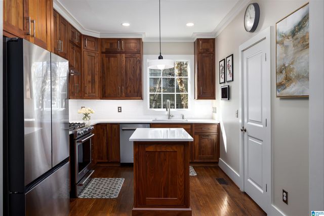 98 HAWTHORN STREET, Birmingham, AL 35242