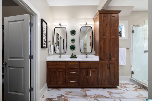 98 HAWTHORN STREET, Birmingham, AL 35242