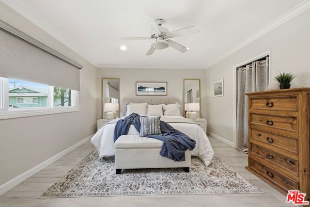 5220 Mary Ellen Avenue, Sherman Oaks, CA 91401