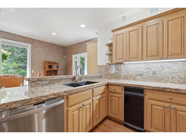 22595 Sw MIAMI Dr, Tualatin, OR 97062