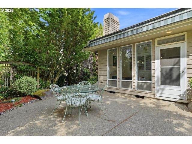 22595 Sw MIAMI Dr, Tualatin, OR 97062