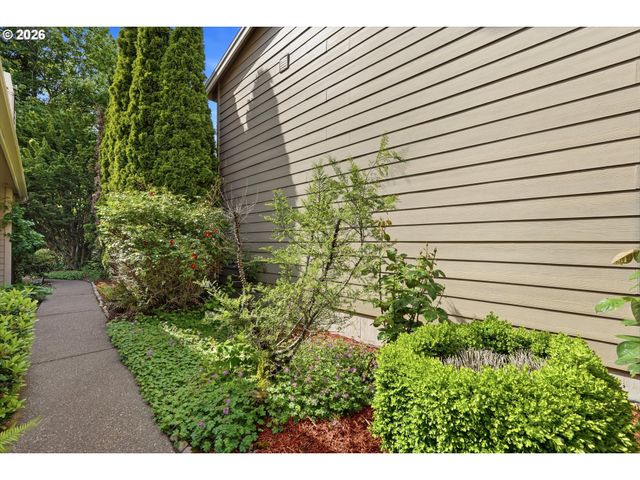22595 Sw MIAMI Dr, Tualatin, OR 97062