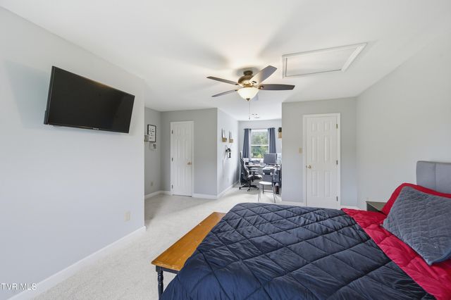 594 Sams Way, Abingdon, VA 24210