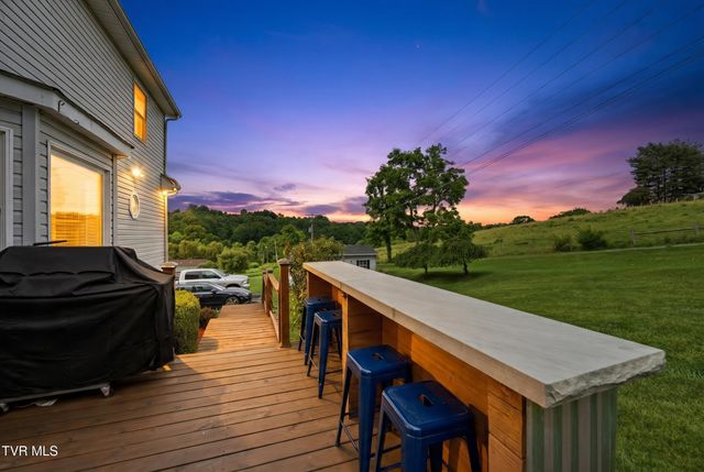 594 Sams Way, Abingdon, VA 24210