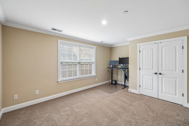 6013 Christmas Dr, Nolensville, TN 37135