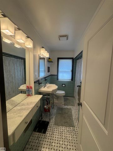 21910 Englehardt Street, Saint Clair Shores, MI 48080