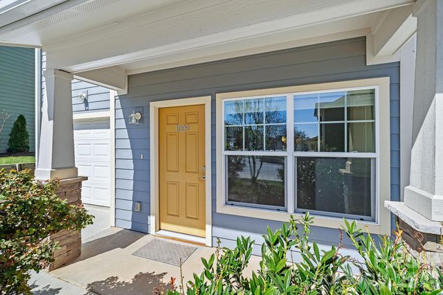 1009 Baldwin Commons Drive, Arden, NC 28704