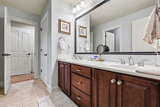 3356 Clovercroft Dr, Murfreesboro, TN 37130