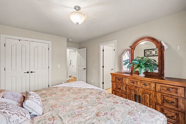 3356 Clovercroft Dr, Murfreesboro, TN 37130