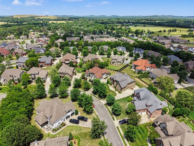 3356 Clovercroft Dr, Murfreesboro, TN 37130