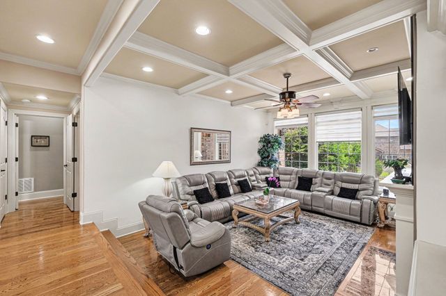 3356 Clovercroft Dr, Murfreesboro, TN 37130