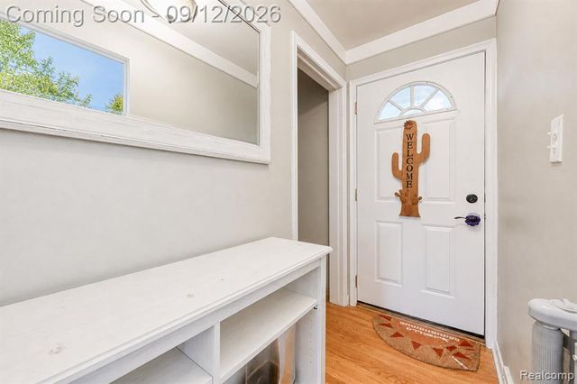 2908 Norwood Drive, Trenton, MI 48183