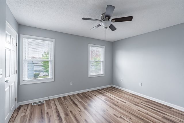 4 smithfield Road 25, North Providence, RI 02904