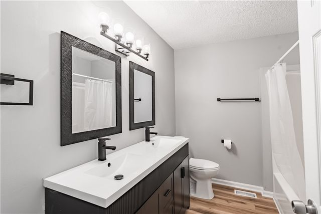 4 smithfield Road 25, North Providence, RI 02904