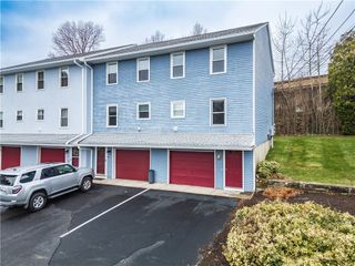 4 smithfield Road 25, North Providence, RI 02904