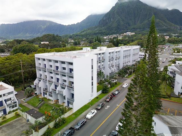 46-270 Kahuhipa Street A611, Kaneohe, HI 96744
