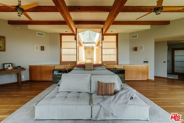 665 Sky Line Trail, Topanga, CA 90290