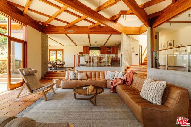 665 Sky Line Trail, Topanga, CA 90290