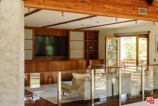 665 Sky Line Trail, Topanga, CA 90290