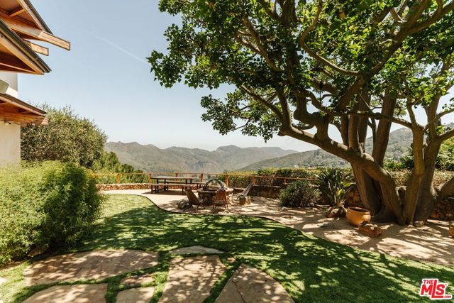 665 Sky Line Trail, Topanga, CA 90290