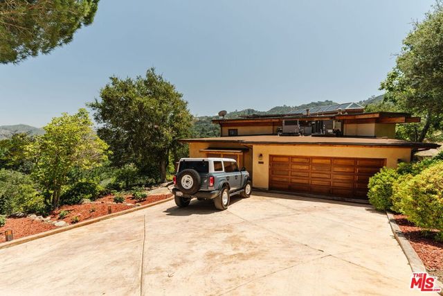 665 Sky Line Trail, Topanga, CA 90290