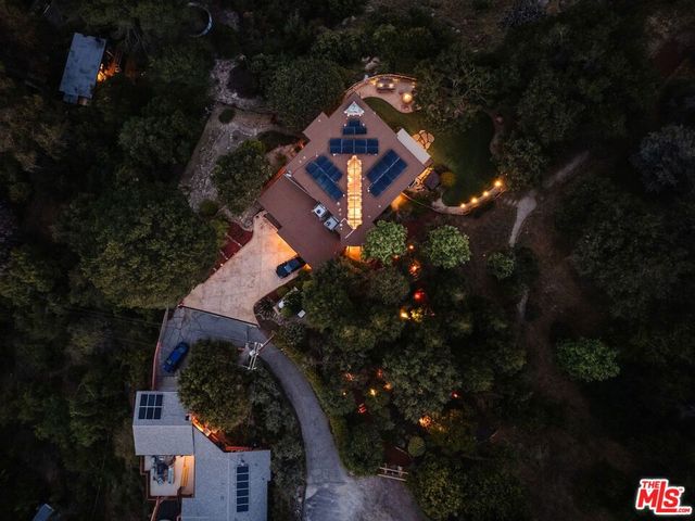 665 Sky Line Trail, Topanga, CA 90290