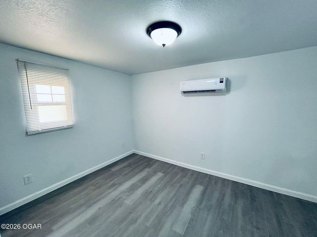 115 N Forest Avenue, Joplin, MO 64801