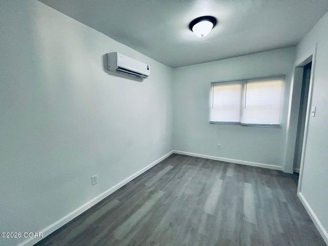 115 N Forest Avenue, Joplin, MO 64801