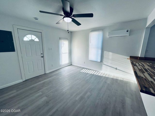 115 N Forest Avenue, Joplin, MO 64801