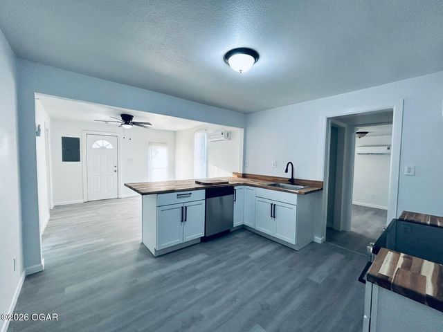 115 N Forest Avenue, Joplin, MO 64801