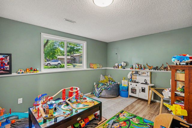 8166 Janero Avenue S, Cottage Grove, MN 55016