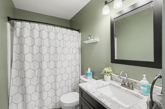8166 Janero Avenue S, Cottage Grove, MN 55016