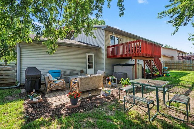 8166 Janero Avenue S, Cottage Grove, MN 55016