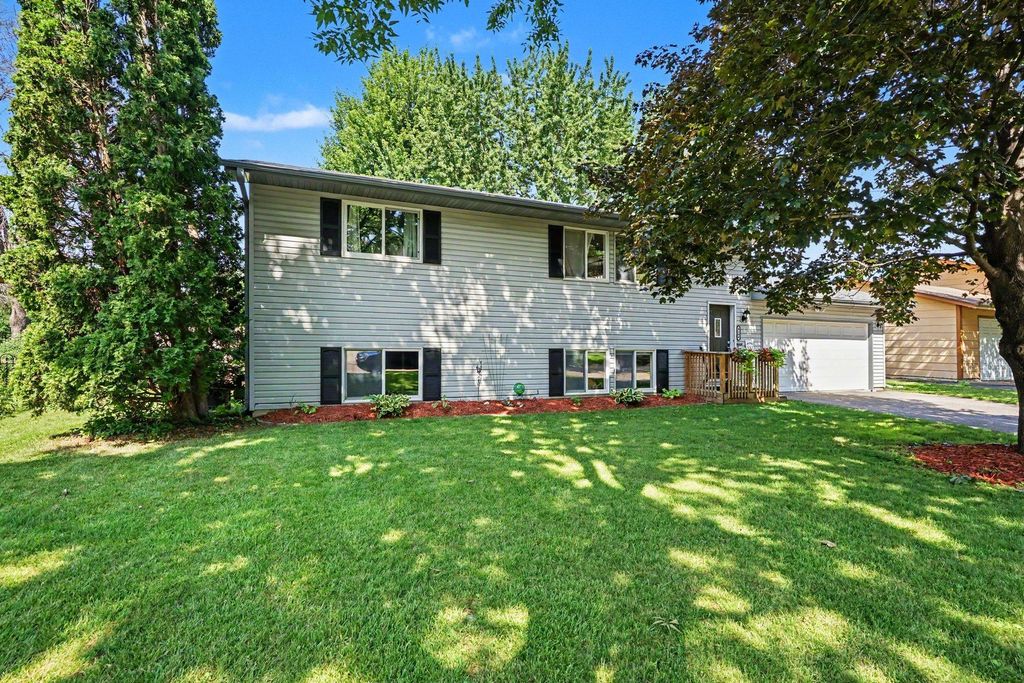 8166 Janero Avenue S, Cottage Grove, MN 55016 — photo 2