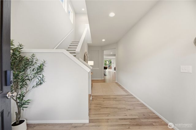 9907 13th Street SE, Lake Stevens, WA 98258