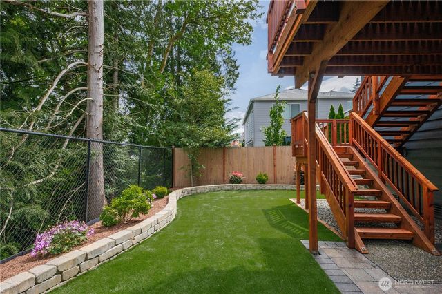 9907 13th Street SE, Lake Stevens, WA 98258