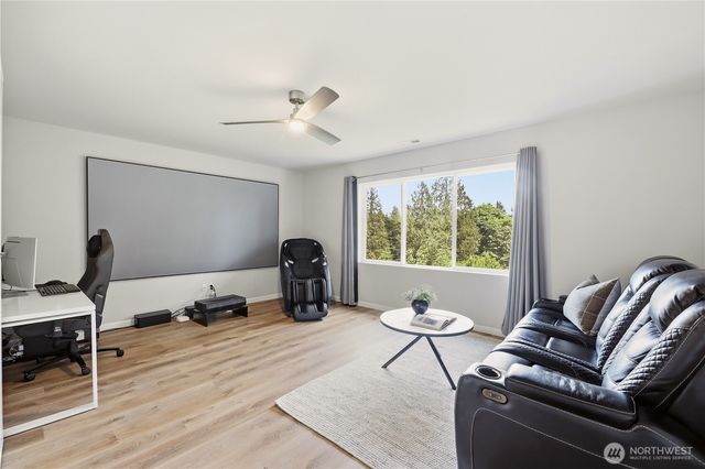 9907 13th Street SE, Lake Stevens, WA 98258