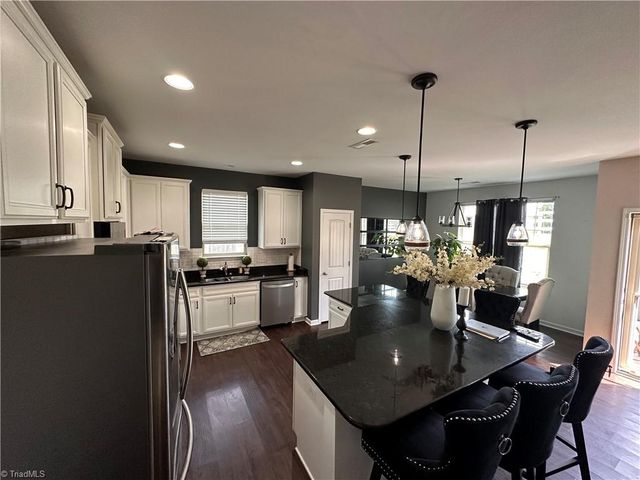2751 Mayfield Drive, Graham, NC 27253