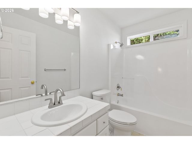 41971 Nw OAK Way, Banks, OR 97106