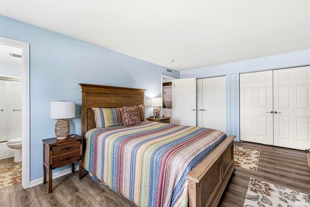1077 Greenleaf Boulevard, Elkhart, IN 46514