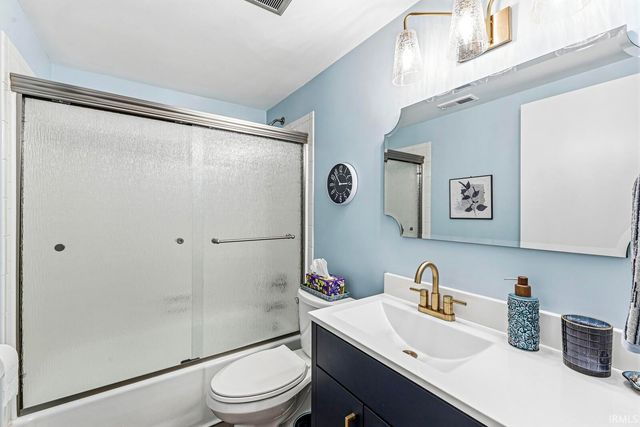 1077 Greenleaf Boulevard, Elkhart, IN 46514