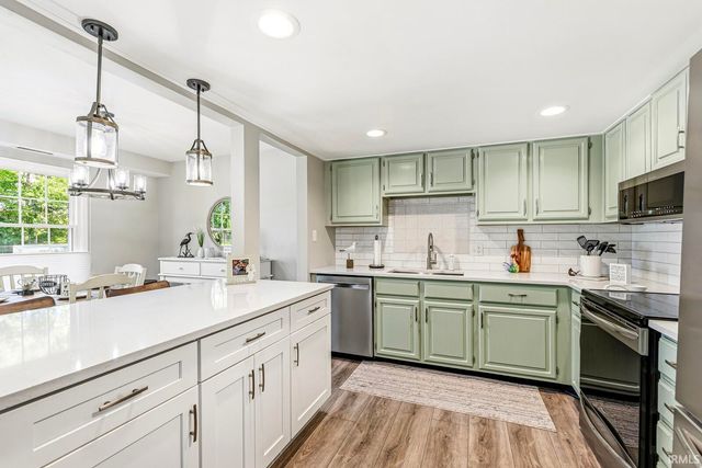 1077 Greenleaf Boulevard, Elkhart, IN 46514