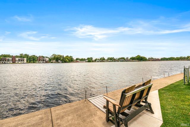 1077 Greenleaf Boulevard, Elkhart, IN 46514