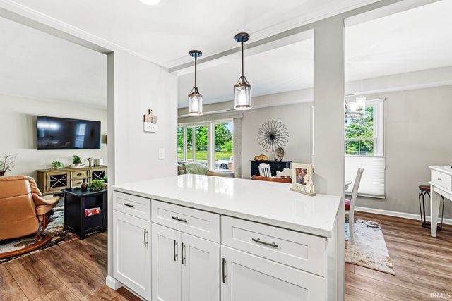 1077 Greenleaf Boulevard, Elkhart, IN 46514