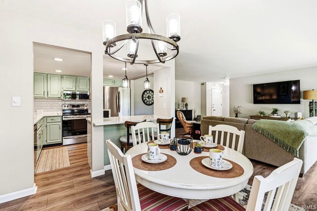 1077 Greenleaf Boulevard, Elkhart, IN 46514