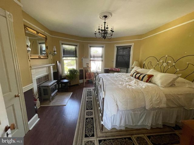 315 W FRONT ST, Florence, NJ 08518