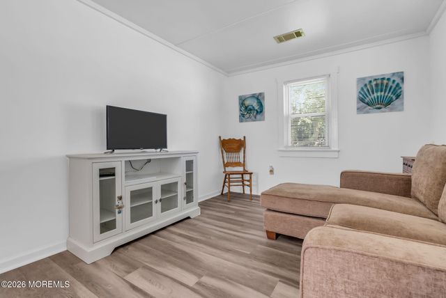 16 E Long Branch Avenue, Ocean Gate, NJ 08740